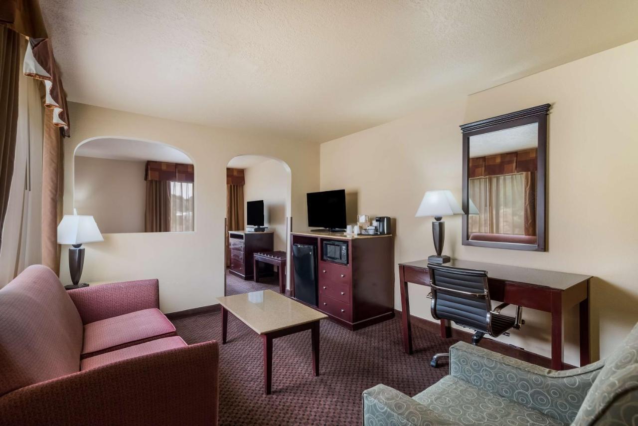 Surestay Plus Hotel By Best Western Silver City Eksteriør billede